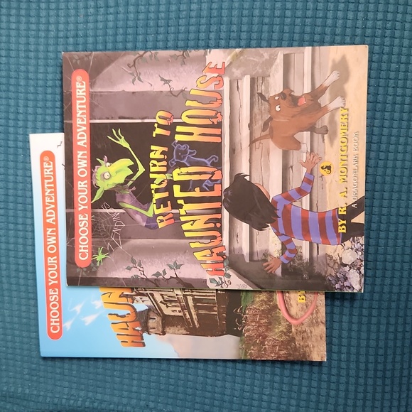 EUC Choose Your Own Adventure Books - Picture 1 of 3